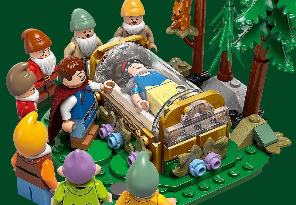 Lego snow white and the 2024 seven dwarfs