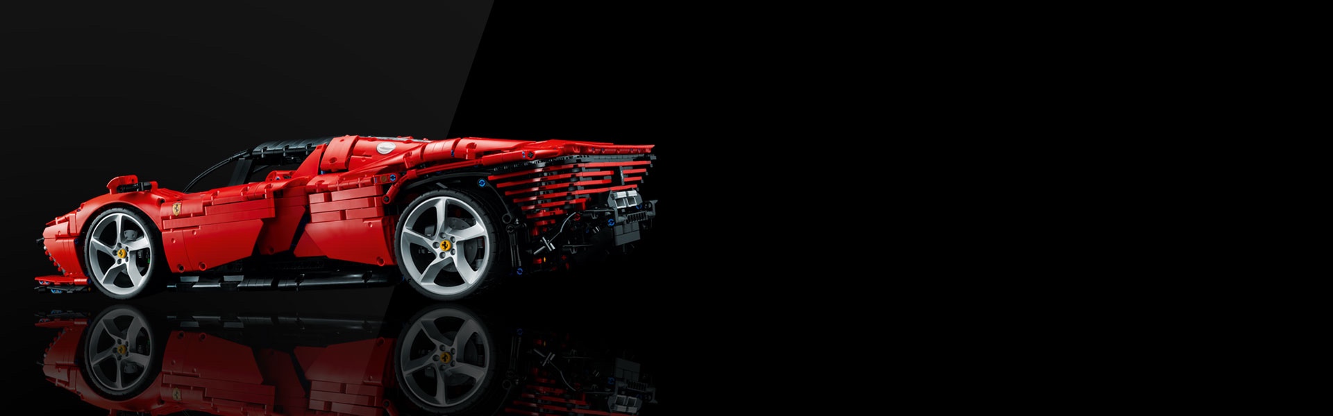 Ferrari Daytona SP3 42143 | Technic | Buy online at the Official 