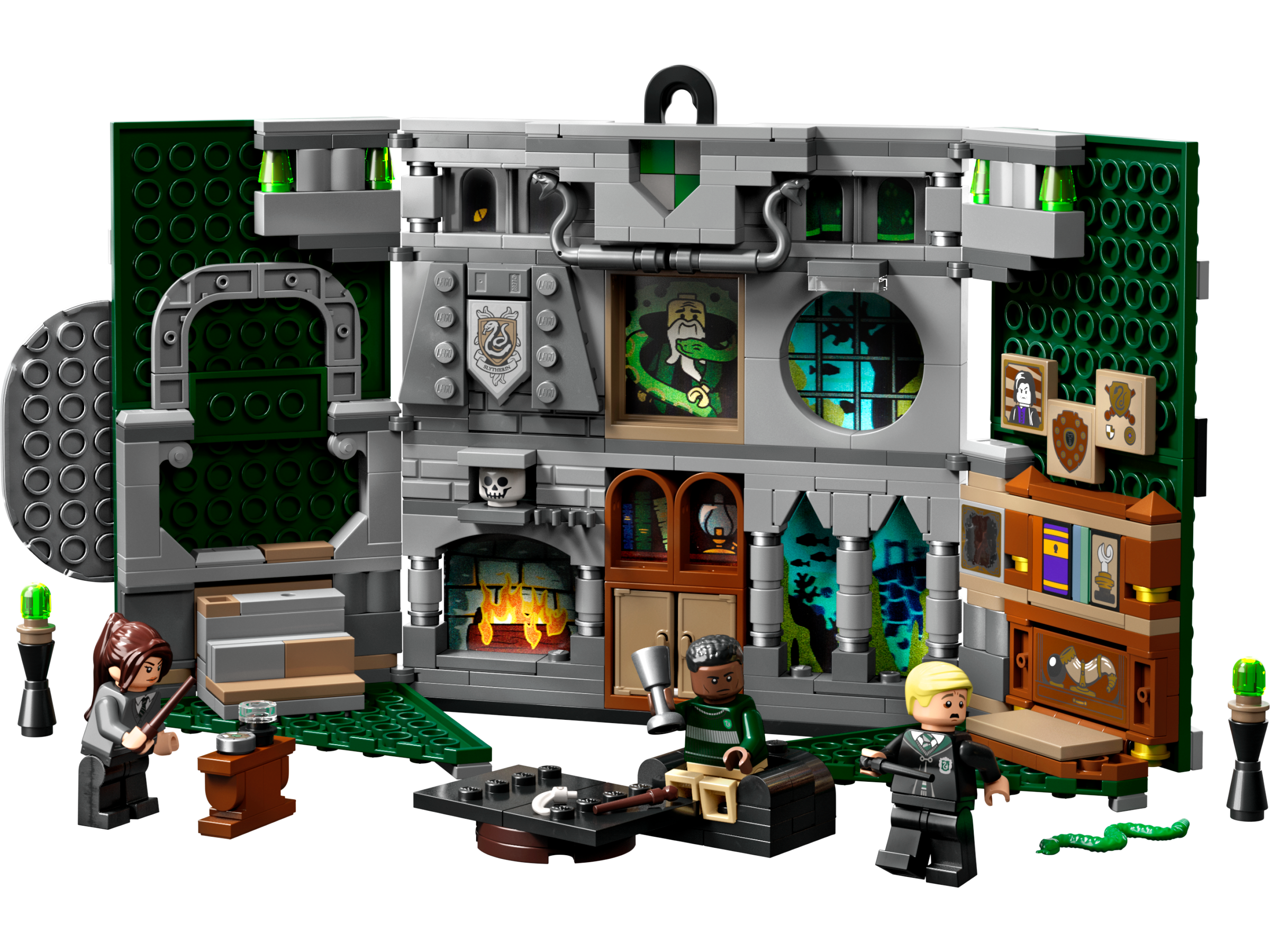 Slytherin™ House Banner 76410 | Harry Potter™ | Buy online at the Official  LEGO® Shop US