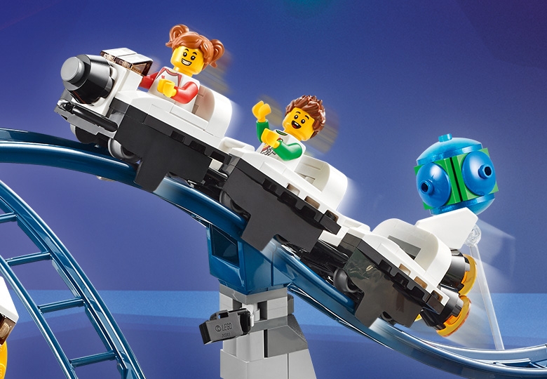 Space Roller Coaster 31142 | Creator 3-in-1 | Buy online at the