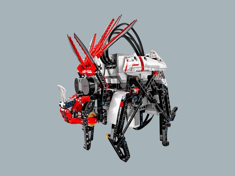 Introducing the Engadget x LEGO MINDSTORMS Manhattan robot contest