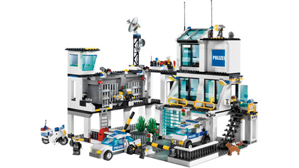  LEGO City Police Headquarters : Toys & Games